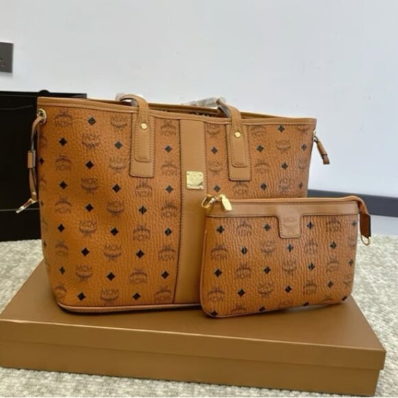 Authentic MCM Brand New Liz Reversible Visetos Tote Bag - Picture 1 of 8